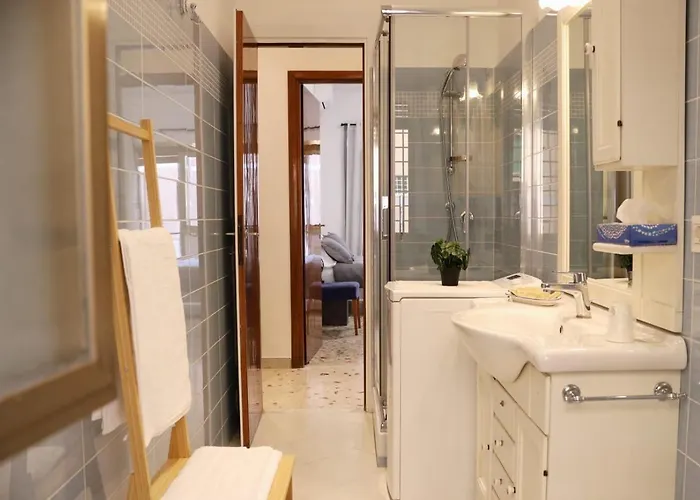 A Casa Di Rocco Apartment *